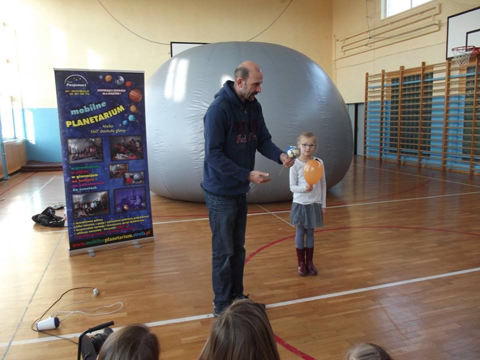 Mobilne Planetarium w Sawsku