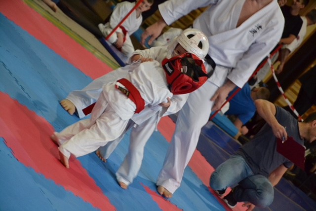 Mikołajkowy Puchar Polski Dzieci i Młodzieży w Karate Tsunami