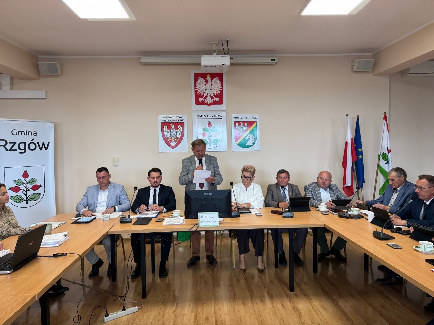 Informacja z XV Sesji Rady Gminy Rzg�w.
