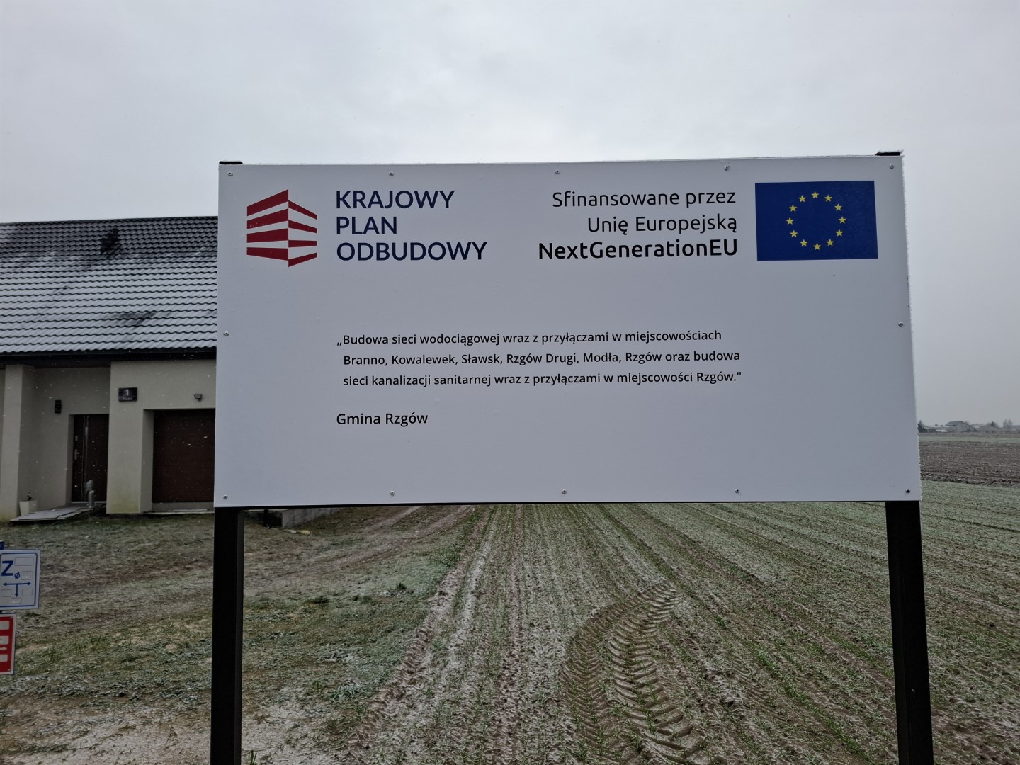 Zako�czono realizacj� inwestycji wodno-kanalizacyjnej w Gminie Rzg�w