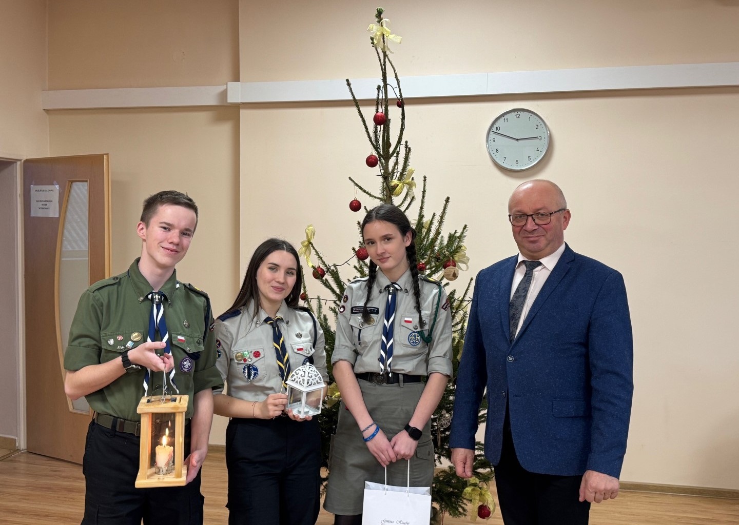 Przekazanie Betlejemskiego �wiat�a Pokoju